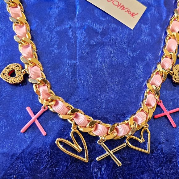 Betsey Johnson Valentine's or Any Day Charm Necklace - NWT - Picture 13 of 13